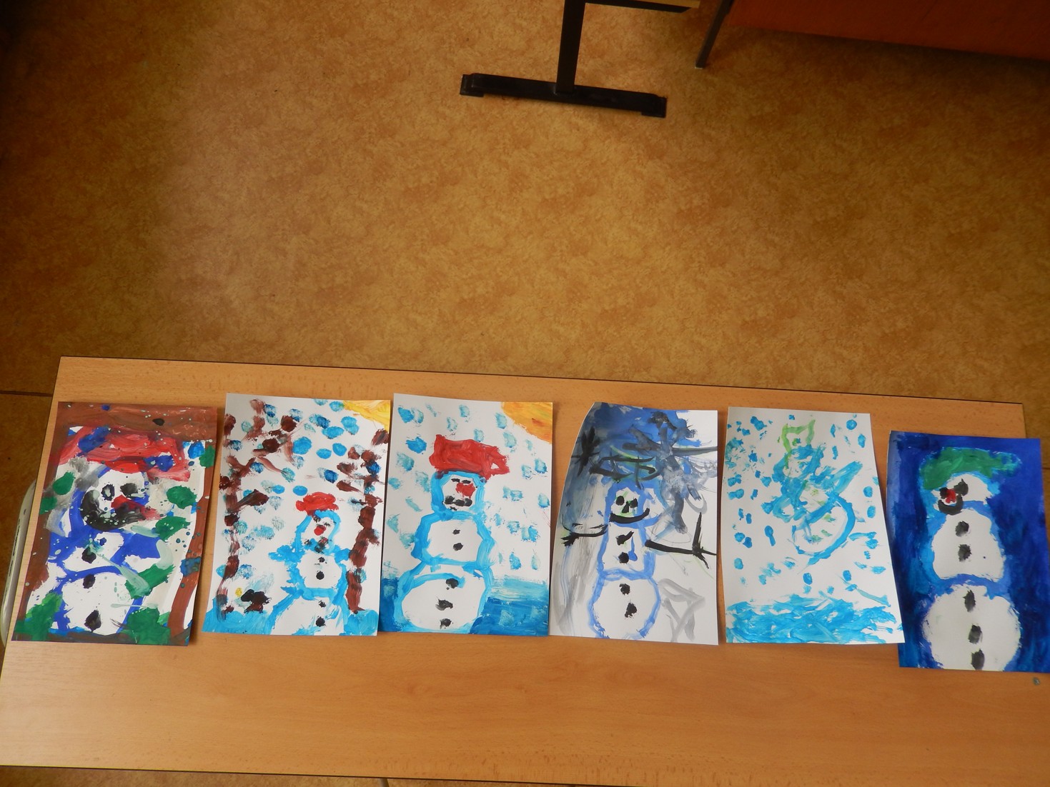 25 malby nohou